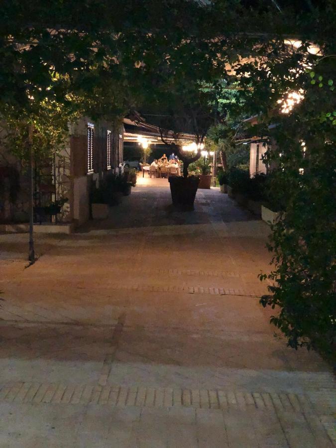 Albergo Conca D'Oro Foggia Kültér fotó