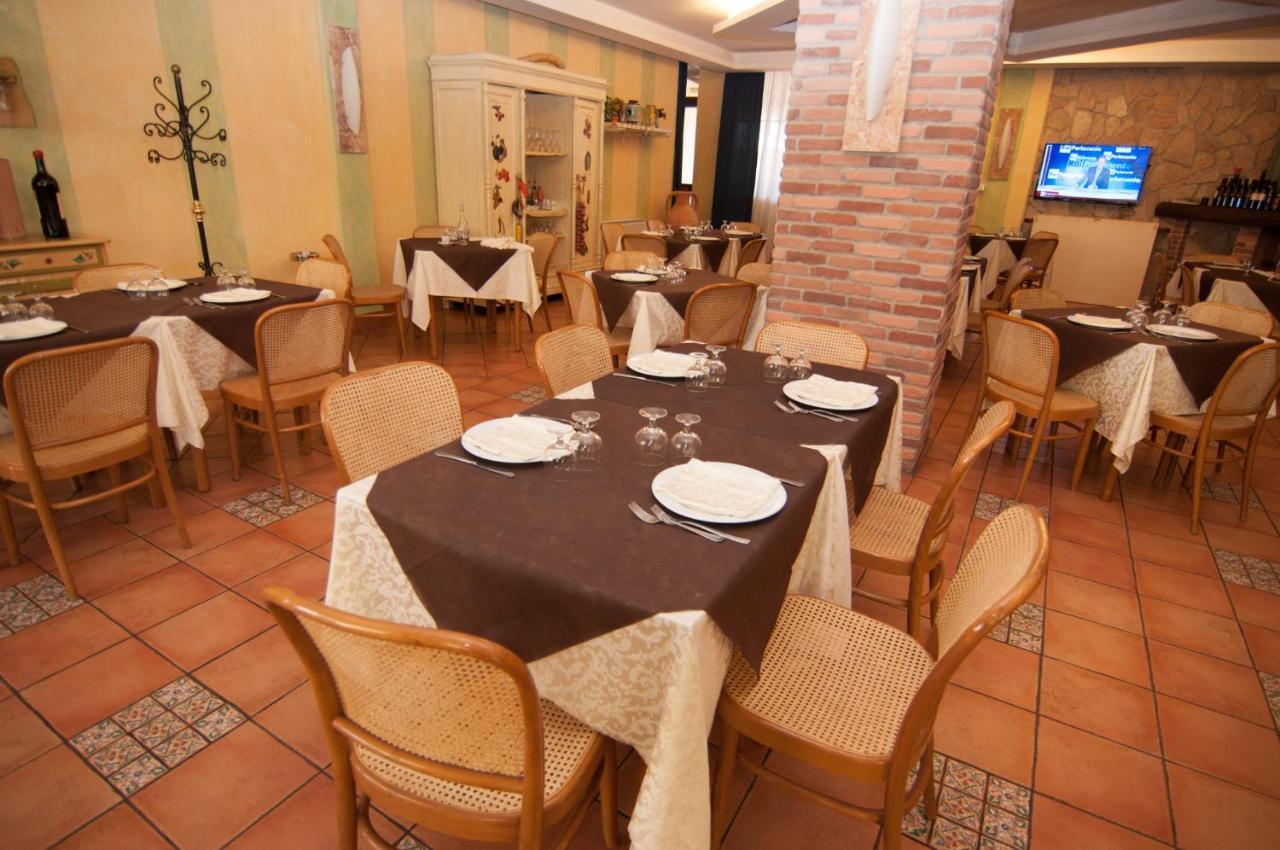 Albergo Conca D'Oro Foggia Kültér fotó
