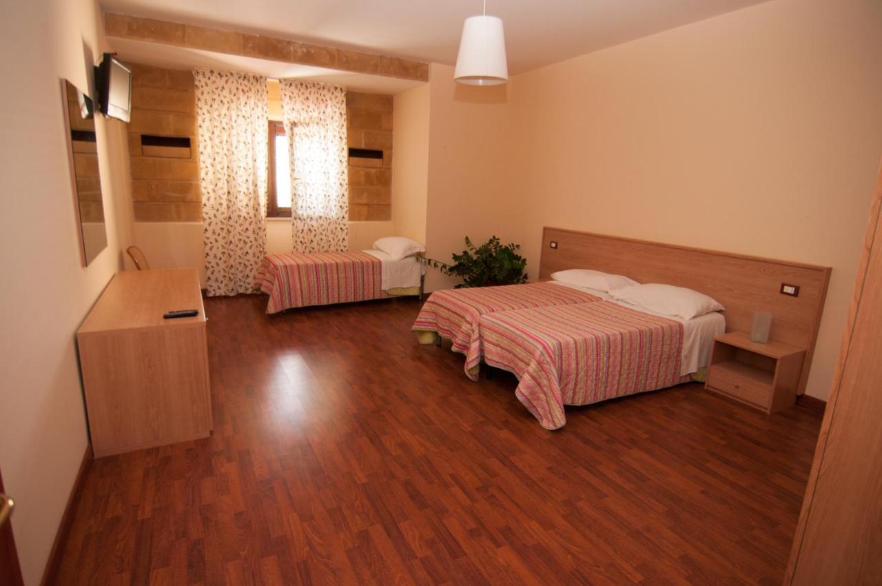 Albergo Conca D'Oro Foggia Kültér fotó