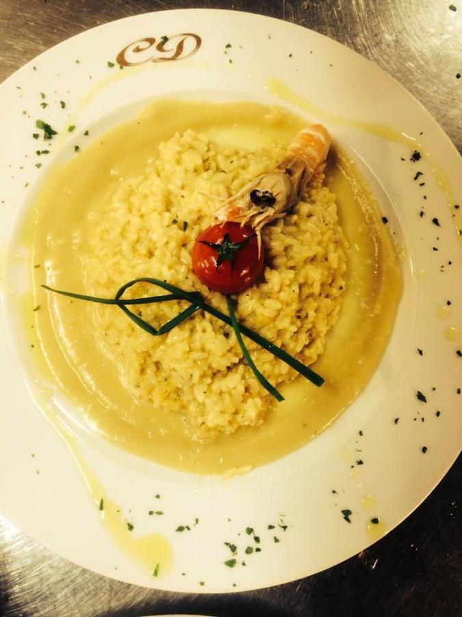 Albergo Conca D'Oro Foggia Kültér fotó